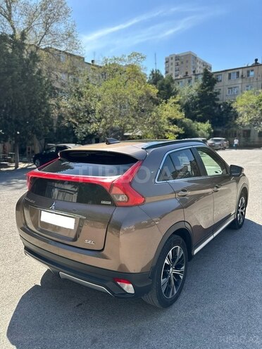 Mitsubishi Eclipse Cross 2019, 199,559 km - 1.5 л - Bakı