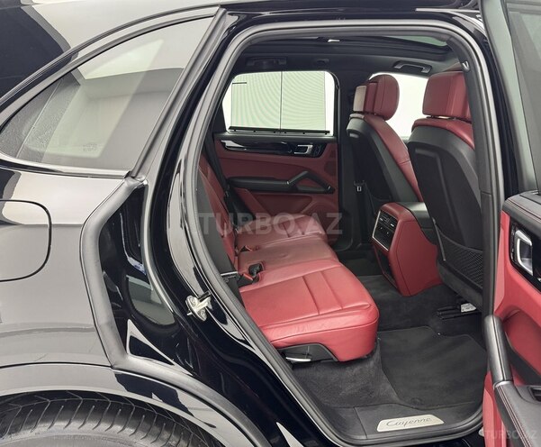 Porsche Cayenne 2020, 35,900 km - 3.0 l - Bakı
