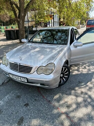 Mercedes C 240 2000, 518,000 km - 2.6 l - Bakı