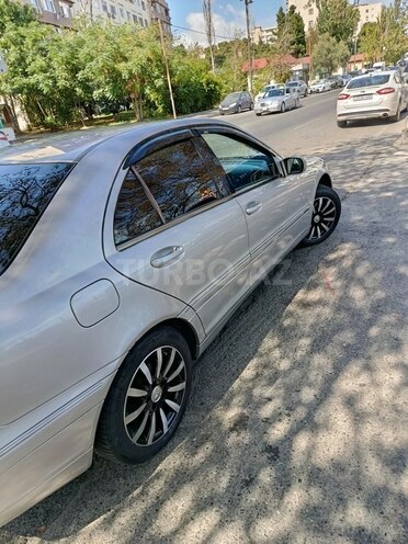 Mercedes C 240 2000, 518,000 km - 2.6 l - Bakı