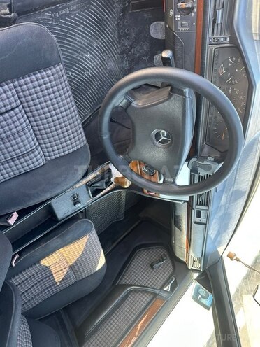 Mercedes  1992, 312,000 km - 2.0 l - Bakı