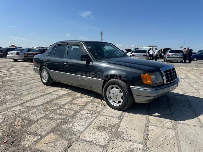 Mercedes  1992, 312,000 km - 2.0 l - Bakı