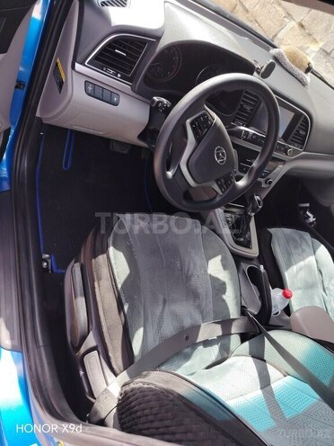Hyundai Elantra 2016, 165,440 km - 2.0 l - Bakı