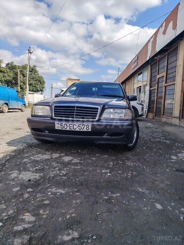 Mercedes C 180 1994, 421,153 km - 1.8 л - Quba