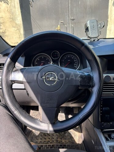 Opel Astra 2006, 280,000 km - 1.3 l - Bakı