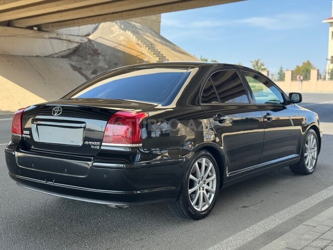 Toyota Avensis 2005, 374,000 km - 2.0 l - Yevlax