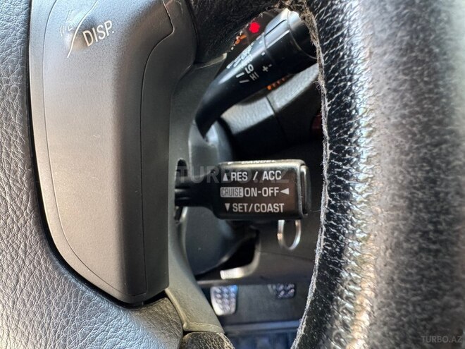 Toyota Avensis 2005, 374,000 km - 2.0 l - Yevlax