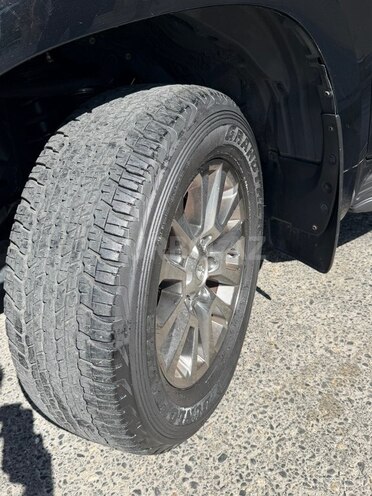 Toyota Land Cruiser Prado 2019, 98,000 km - 2.7 l - Bakı