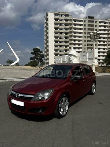 Opel Astra 2005, 243,000 km - 1.4 l - Gəncə