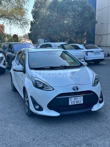 Toyota Aqua 2018, 244,000 km - 1.5 л - Şəki