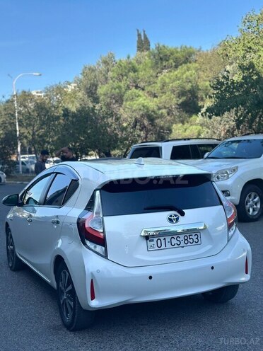 Toyota Aqua 2018, 244,000 km - 1.5 л - Şəki