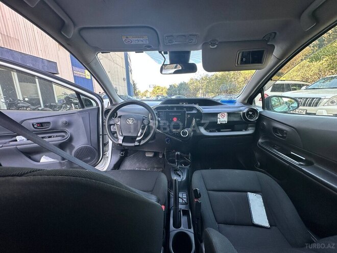 Toyota Aqua 2018, 244,000 km - 1.5 л - Şəki