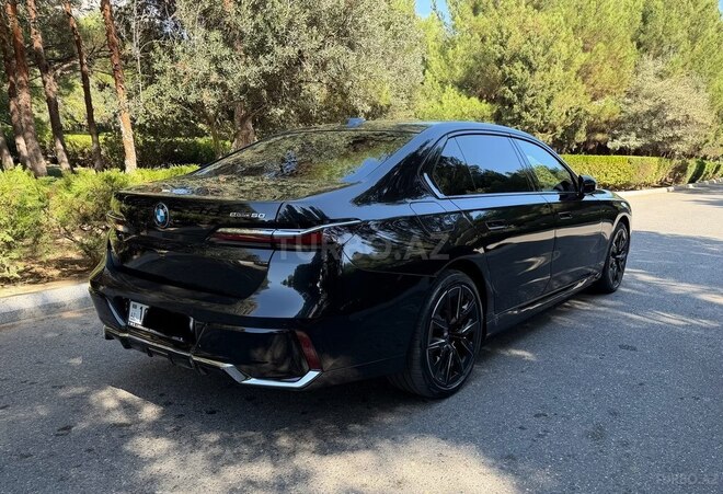 BMW i7 2023, 32,000 km - 0.0 l - Bakı