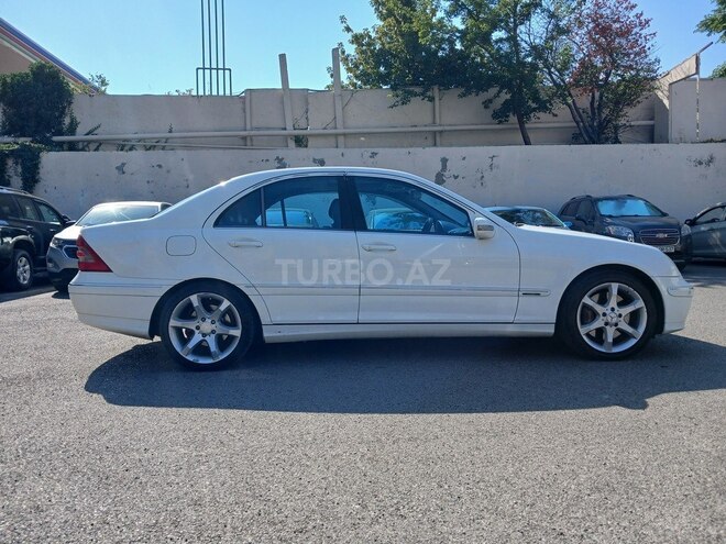Mercedes C 230 2005, 370,000 km - 2.6 l - Bakı