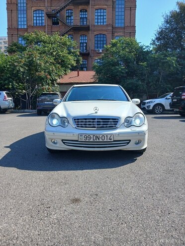 Mercedes C 230 2005, 370,000 km - 2.6 l - Bakı