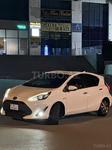 Toyota Aqua 2018, 244,000 km - 1.5 л - Şəki