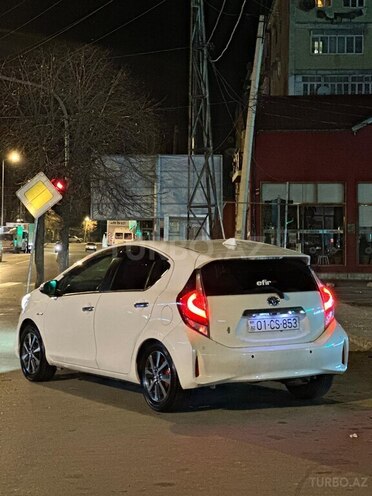 Toyota Aqua 2018, 244,000 km - 1.5 л - Şəki