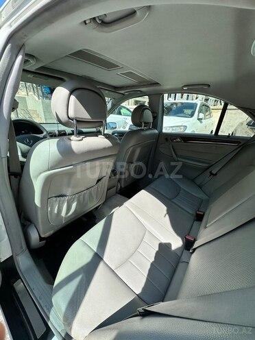Mercedes C 240 2004, 281,000 km - 2.6 l - Bakı