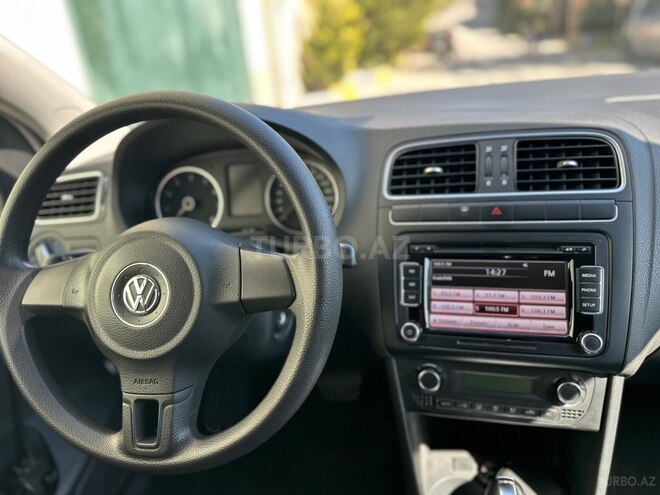 Volkswagen Polo 2011, 145,000 km - 1.4 l - Bakı