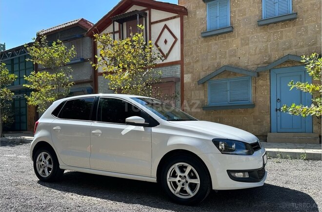 Volkswagen Polo 2011, 145,000 km - 1.4 l - Bakı