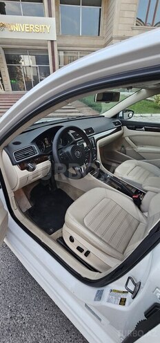 Volkswagen Passat 2012, 165,000 km - 2.5 l - Bakı