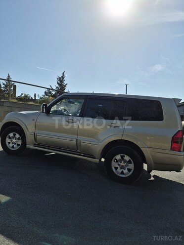 Mitsubishi Pajero 2004, 440,000 km - 3.2 l - Bakı