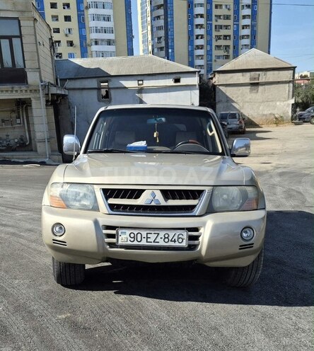 Mitsubishi Pajero 2004, 440,000 km - 3.2 l - Bakı