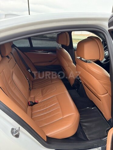 BMW 530 2019, 140,000 km - 2.0 л - Bakı