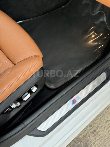 BMW 530 2019, 140,000 km - 2.0 л - Bakı