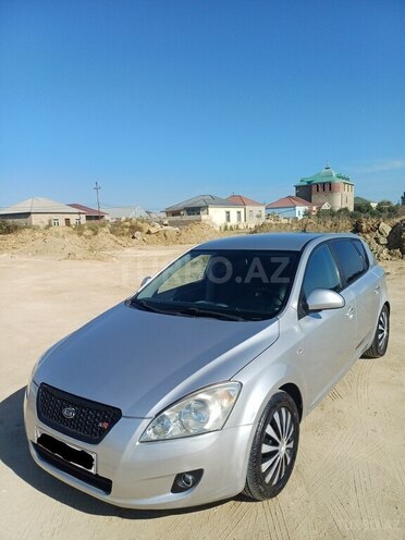 Kia Ceed 2007, 300,000 km - 1.6 l - Bakı