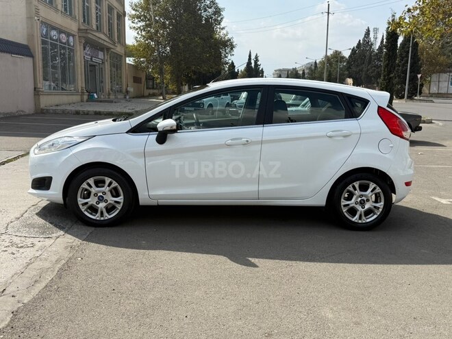 Ford Fiesta 2013, 134,823 km - 1.6 l - Gəncə