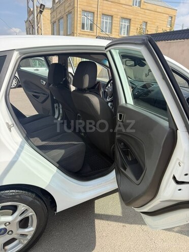 Ford Fiesta 2013, 134,823 km - 1.6 l - Gəncə