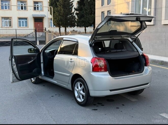 Toyota Corolla 2005, 391,000 km - 1.4 l - Balakən