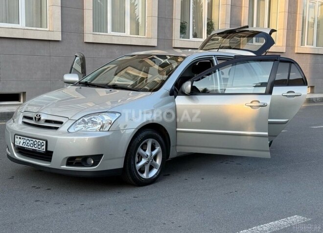 Toyota Corolla 2005, 391,000 km - 1.4 l - Balakən