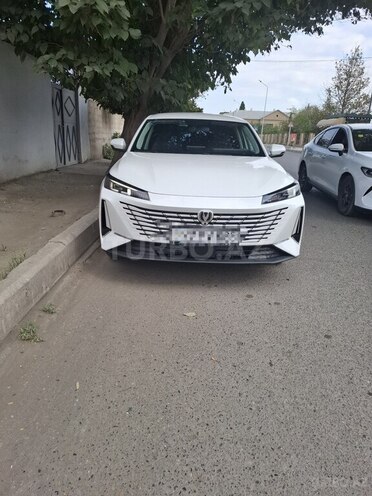 Changan Eado 2025, 4,600 km - 1.5 l - Gəncə