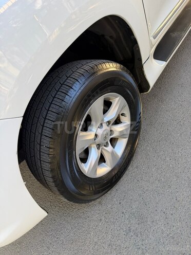 Toyota Land Cruiser Prado 2010, 223,000 km - 2.7 l - Bakı