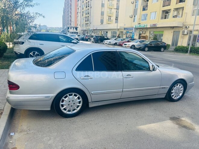 Mercedes E 270 1999, 398,000 km - 2.7 l - Bakı