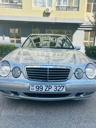 Mercedes E 270 1999, 398,000 km - 2.7 l - Bakı