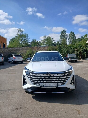 Changan  2025, 74,000 km - 1.5 л - Gədəbəy