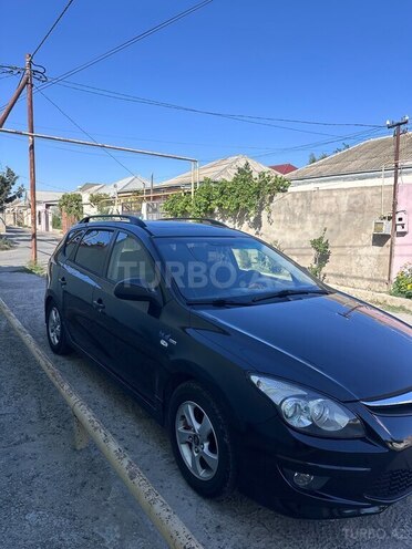 Hyundai i30 2011, 266,500 km - 1.6 л - Bakı