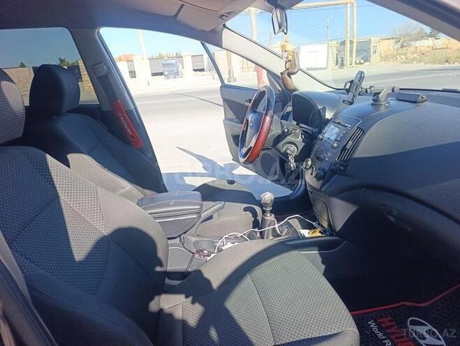 Hyundai i30 2009, 327,000 km - 1.6 л - Bakı