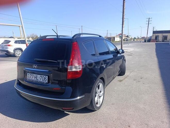 Hyundai i30 2009, 327,000 km - 1.6 л - Bakı
