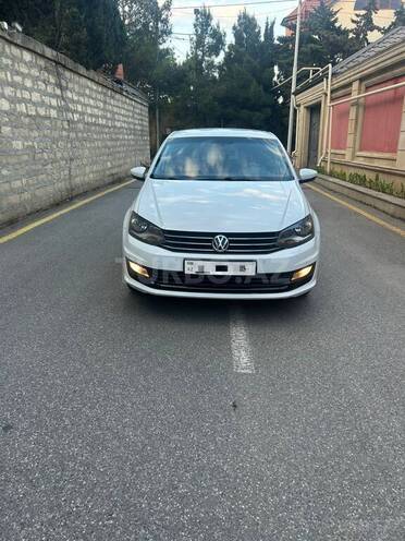 Volkswagen Polo 2018, 136,000 km - 1.6 l - Bakı