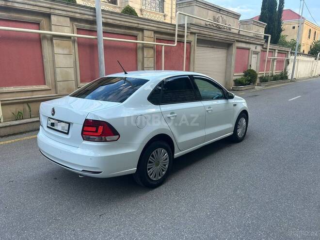 Volkswagen Polo 2018, 136,000 km - 1.6 l - Bakı