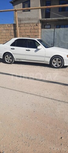 Mercedes C 230 1997, 296,000 km - 2.3 л - Bakı