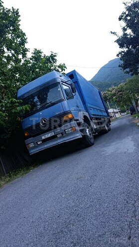 Mercedes Atego 1828 1999, 650,000 km - 6.1 л - Balakən