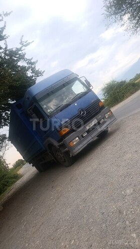 Mercedes Atego 1828 1999, 650,000 km - 6.1 л - Balakən