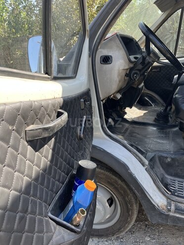 GAZ  1998, 250,000 km - 2.4 l - Mingəçevir