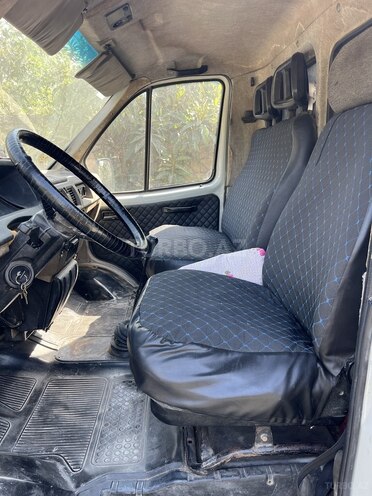 GAZ  1998, 250,000 km - 2.4 l - Mingəçevir