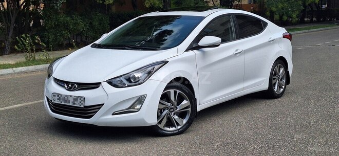 Hyundai Elantra 2015, 199,880 km - 1.8 l - Bakı
